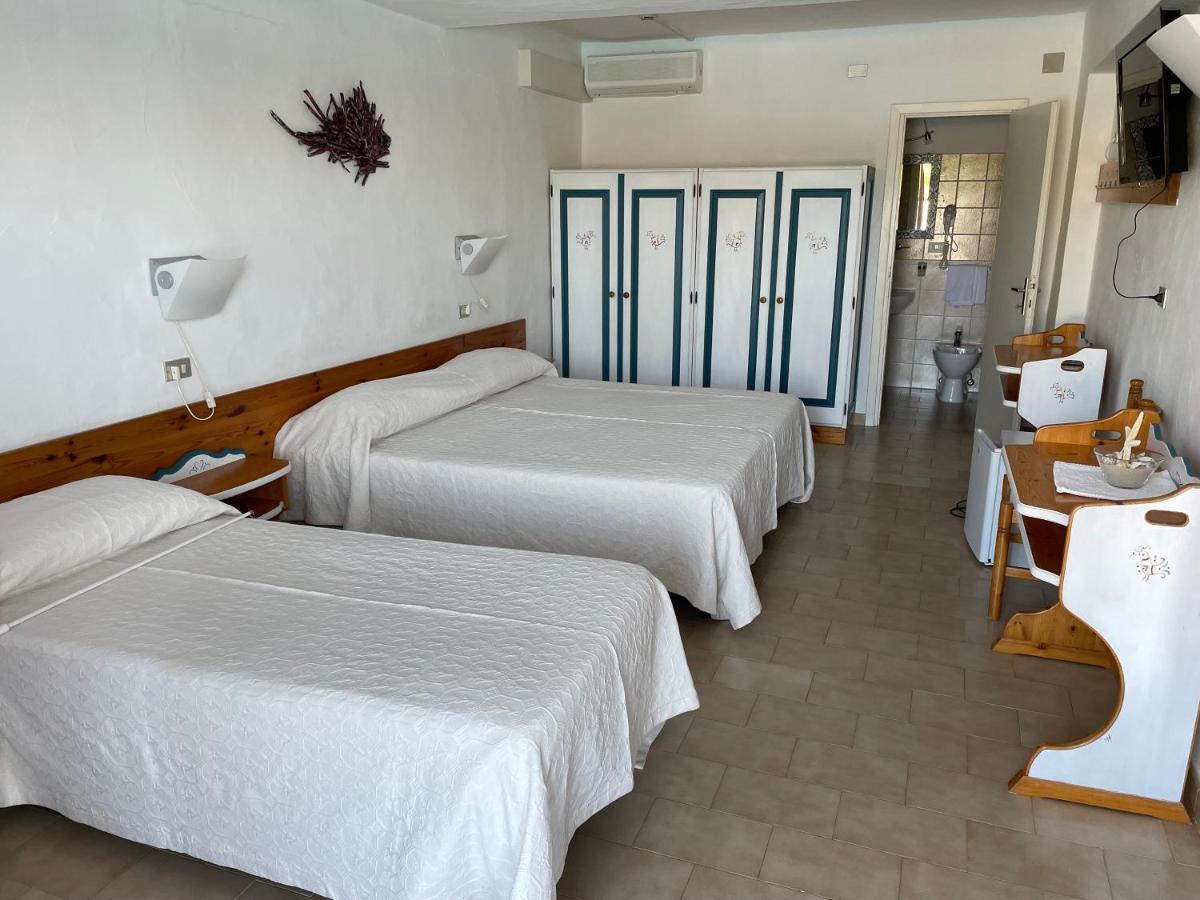 Hotel Olimpia Baia Sardinia Exteriér fotografie
