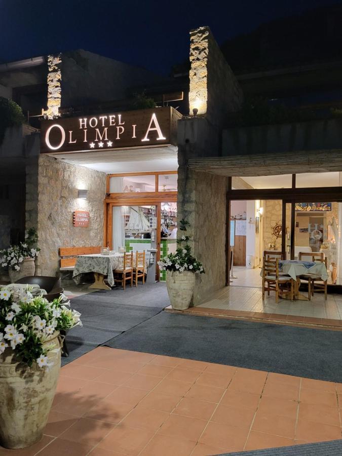 Hotel Olimpia Baia Sardinia Exteriér fotografie