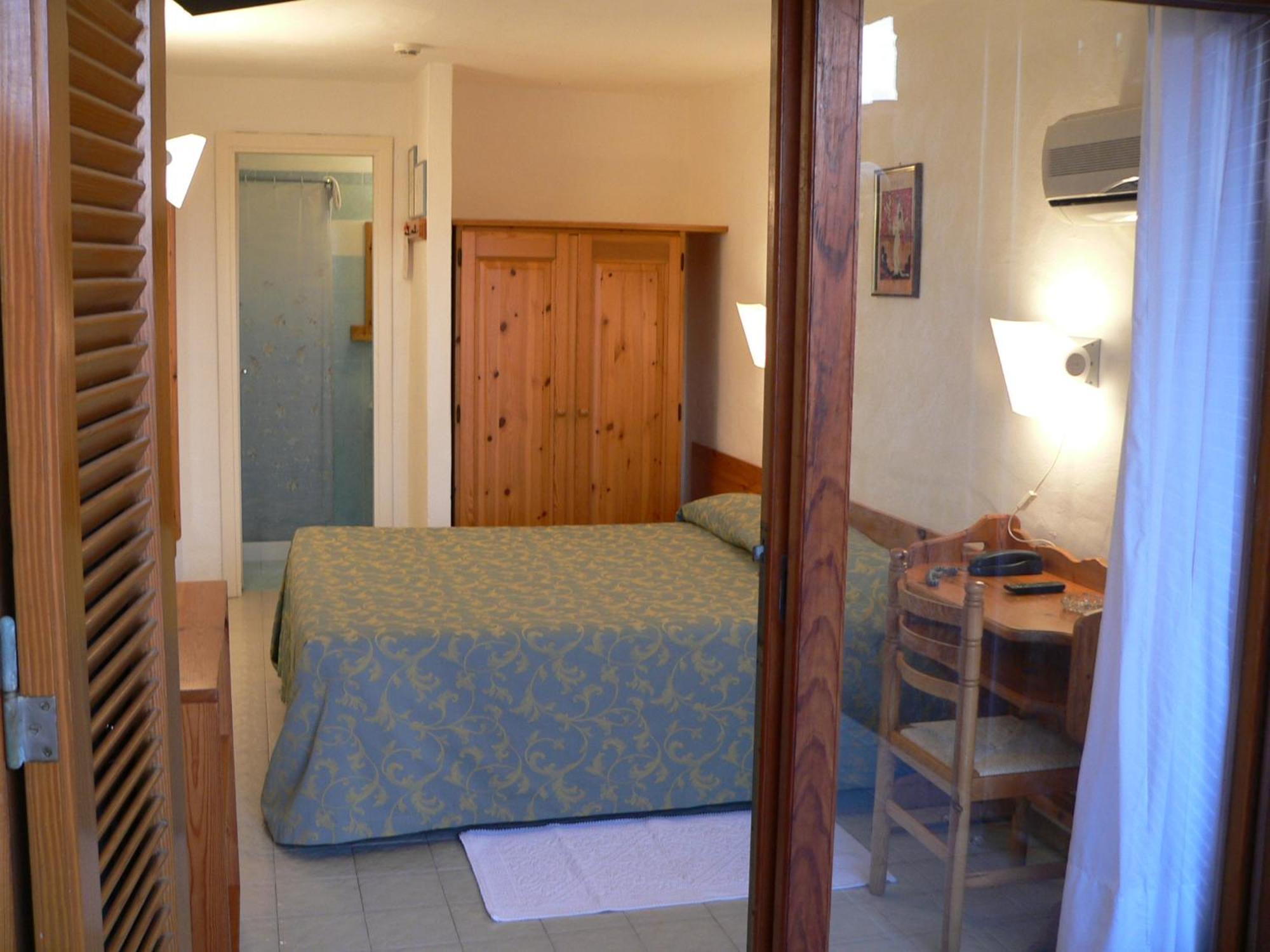 Hotel Olimpia Baia Sardinia Exteriér fotografie