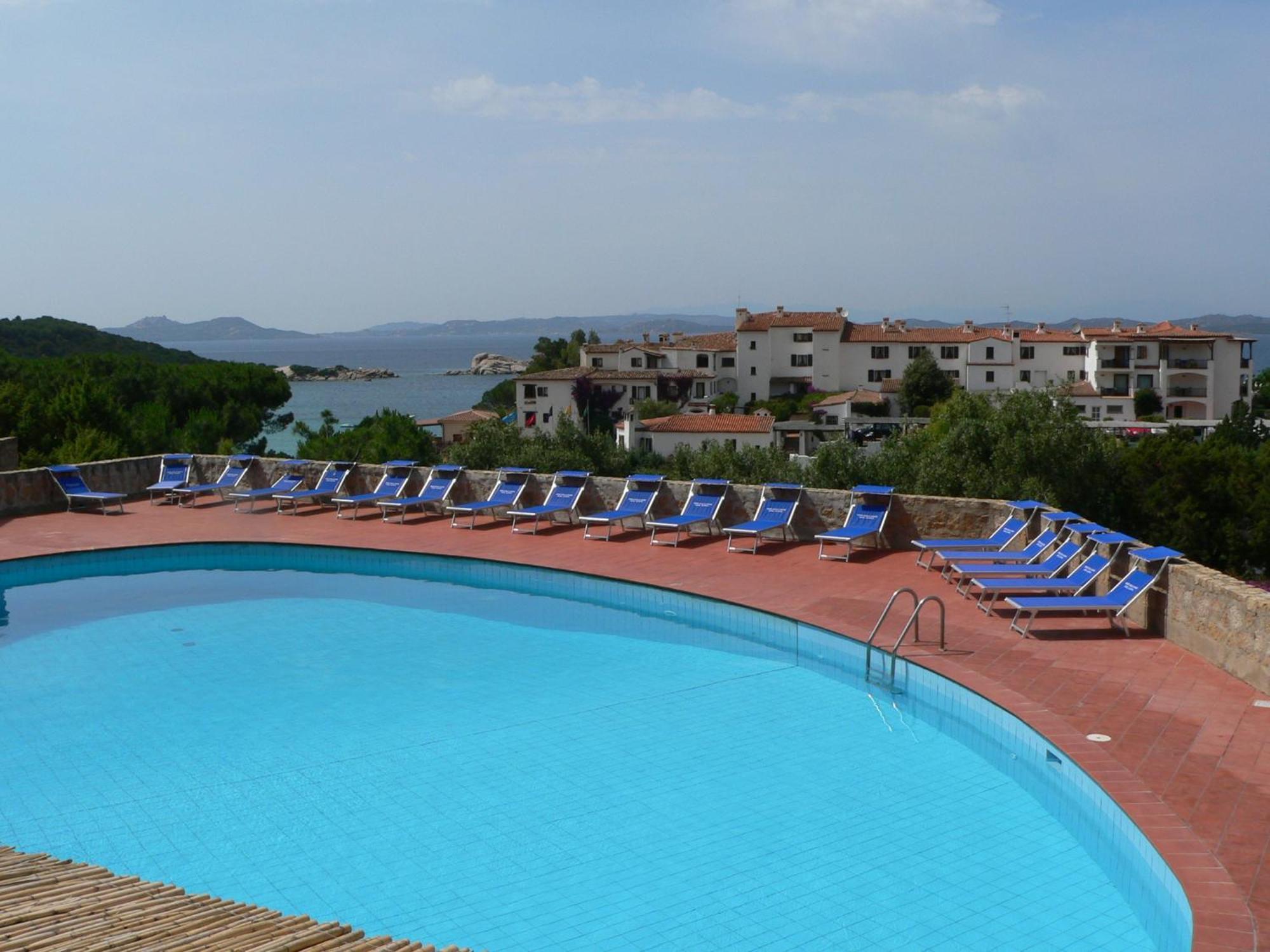 Hotel Olimpia Baia Sardinia Exteriér fotografie